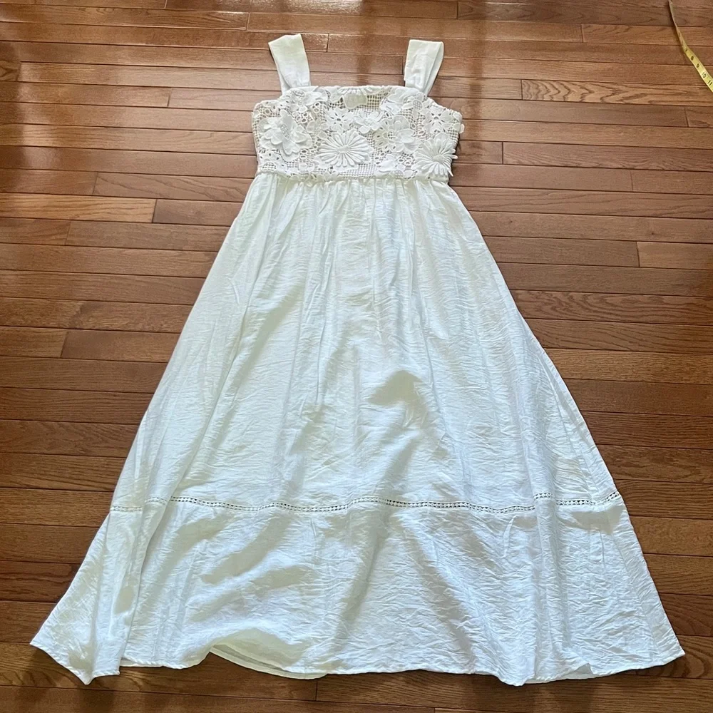NWT Commense White Floral 3D Lace Maxi Dress - Picture 8 of 16